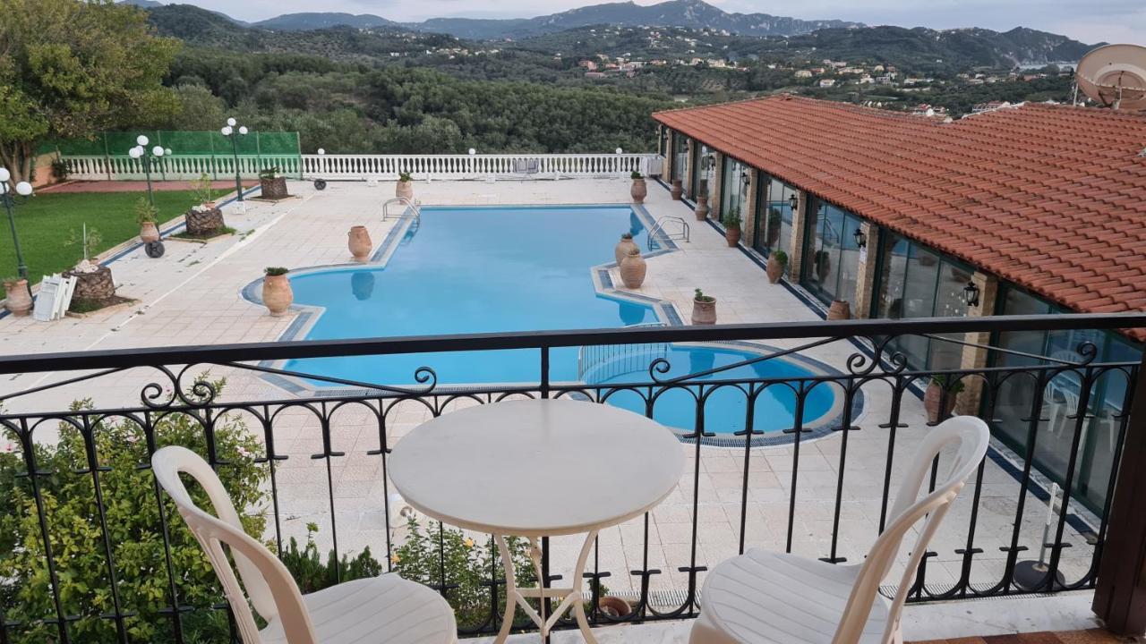 Villa Voula Agios Stefanos Avliotes  Extérieur photo