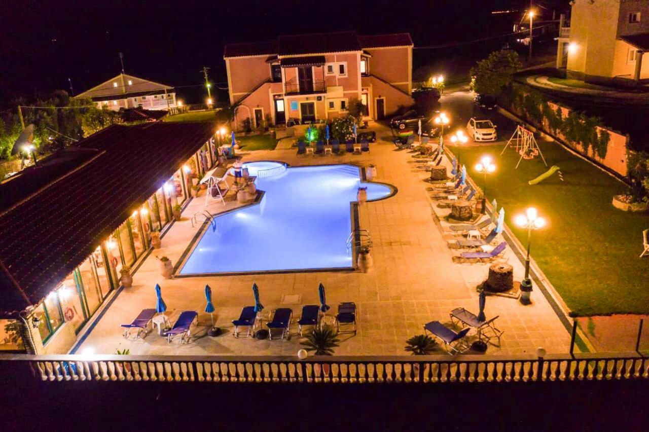 Villa Voula Agios Stefanos Avliotes  Extérieur photo