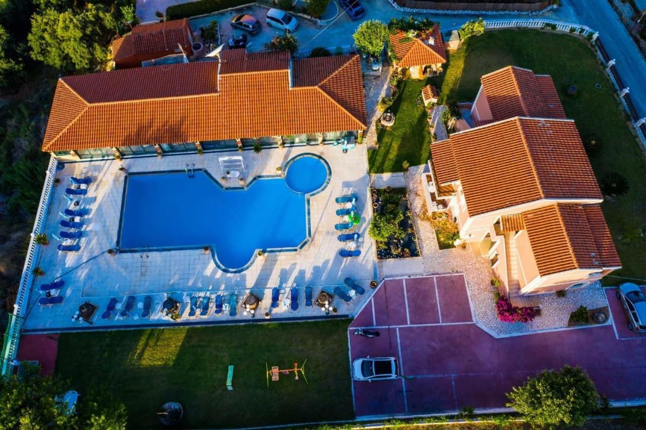 Villa Voula Agios Stefanos Avliotes  Extérieur photo